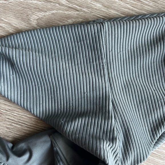 Frankie’s bikini grey swimsuit - Picture 4 of 4